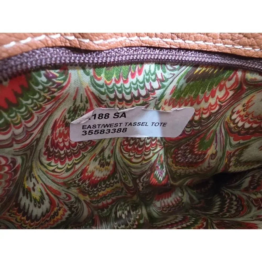 Dooney  & Bourke vintage small tassle tote bag in brown peppled leather - Picture 9 of 12